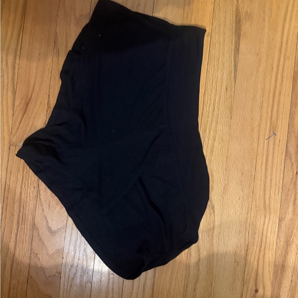 Athleta Women's Black Athletic Shorts - Picture 2 of 2